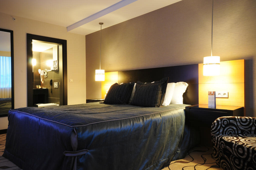 Dedeman Ankara Ancara Quarto foto