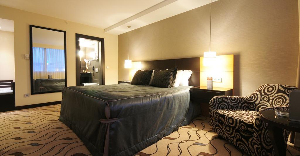 Dedeman Ankara Ancara Quarto foto