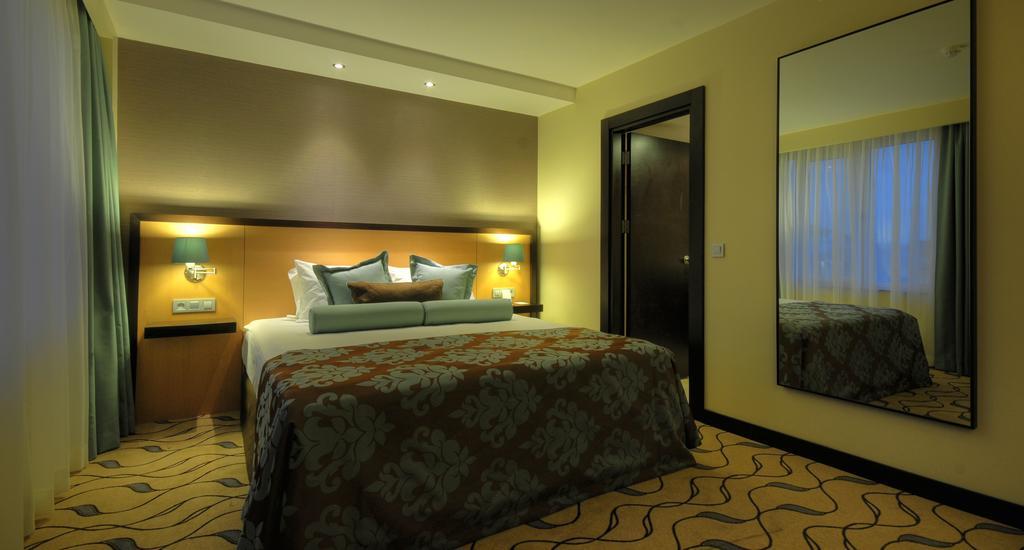 Dedeman Ankara Ancara Quarto foto
